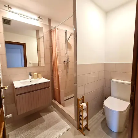 Zen Suite, 200m From The Main Square Apartment Banská Bystrica